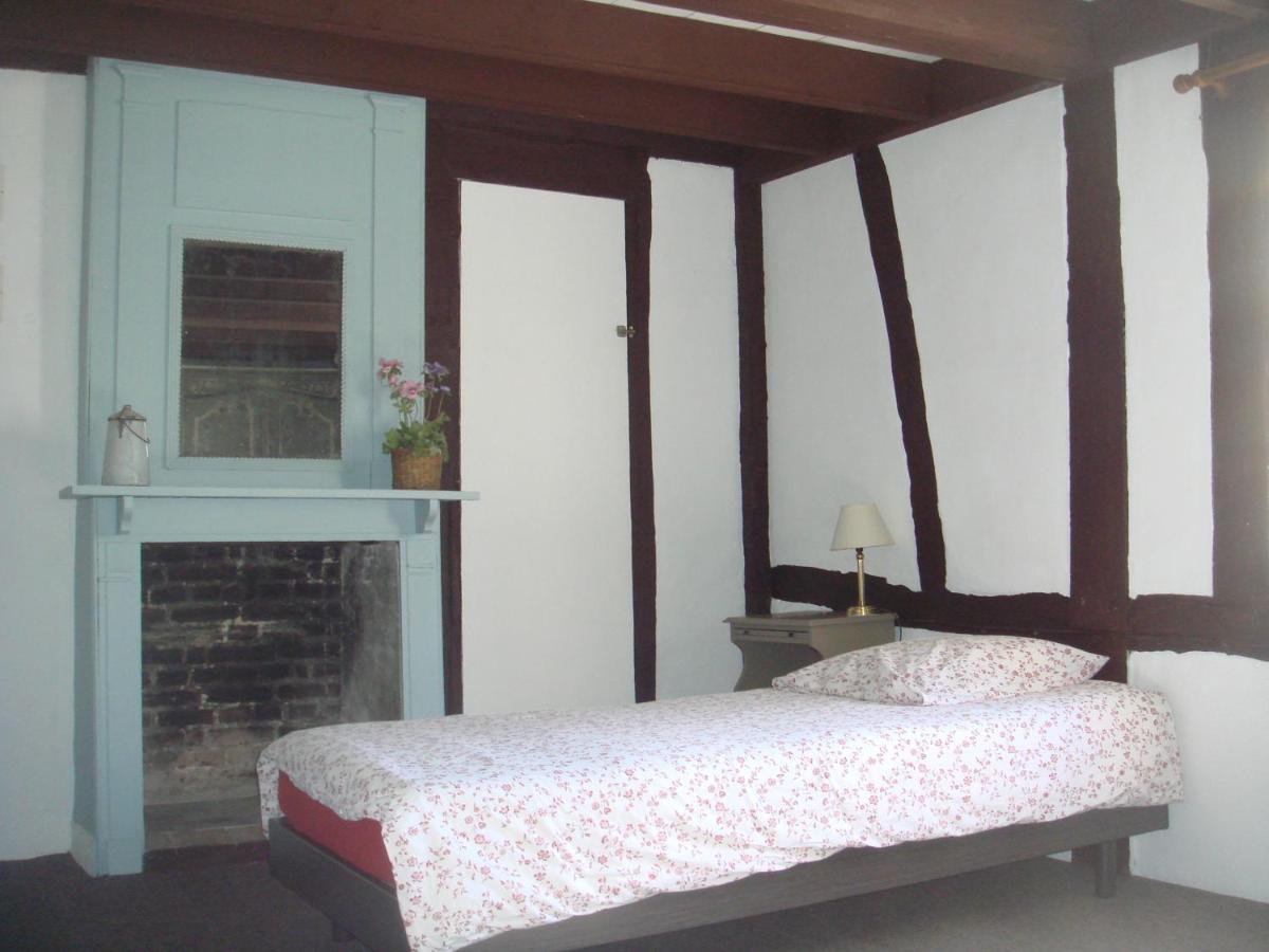 Propriete A 5 Km De Honfleur Villa Fourneville Dış mekan fotoğraf