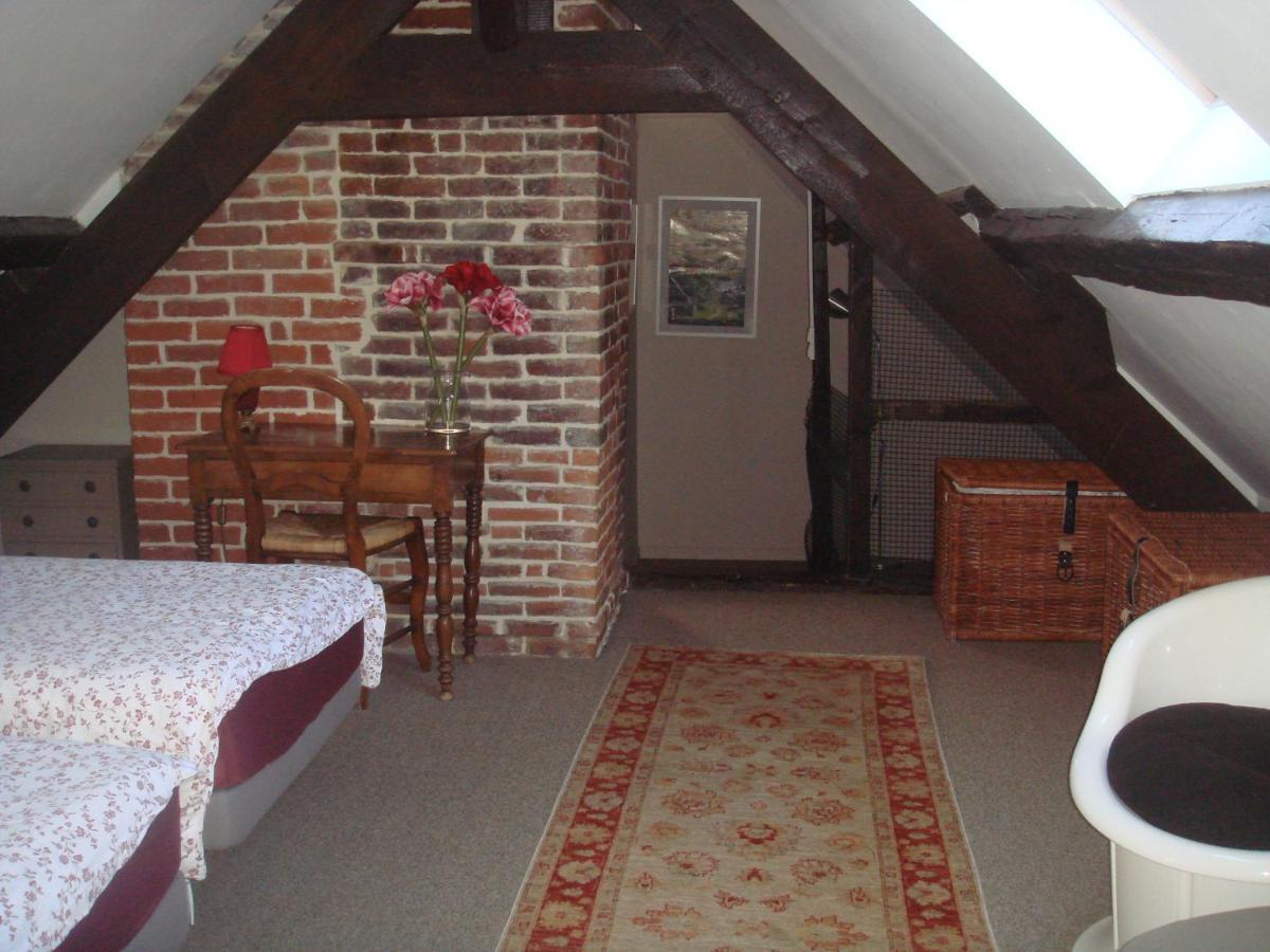 Propriete A 5 Km De Honfleur Villa Fourneville Dış mekan fotoğraf